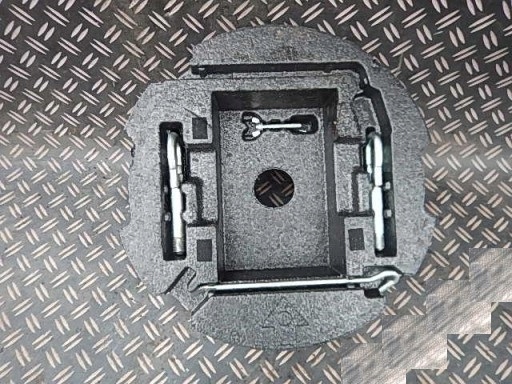 фото №1, Mazda cx-7 cx7 lift пенополистирол вкладка колеса