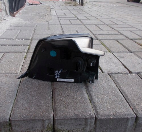 Tesla model 3 рестайлінг  фара задня правий led оригінал Доставка