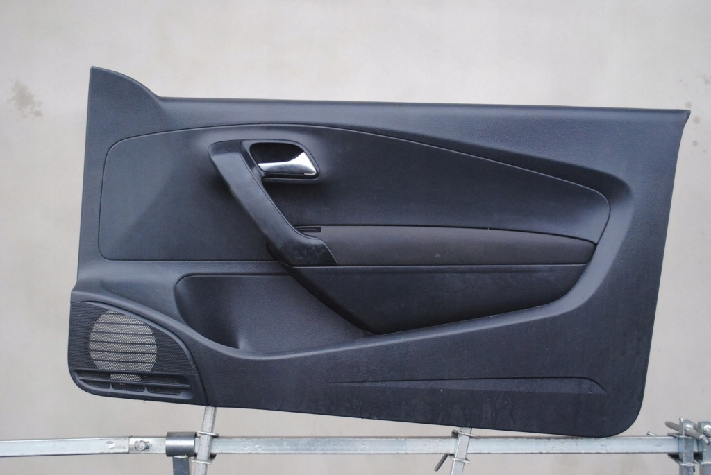фото №9, Обшивки оббивка двері перед vw polo v 6r 3 двері