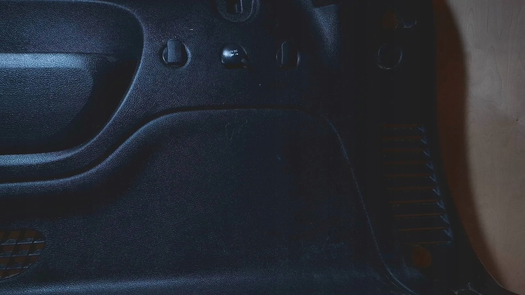 фото №13, Dodge durango 2019 обшивки багажника