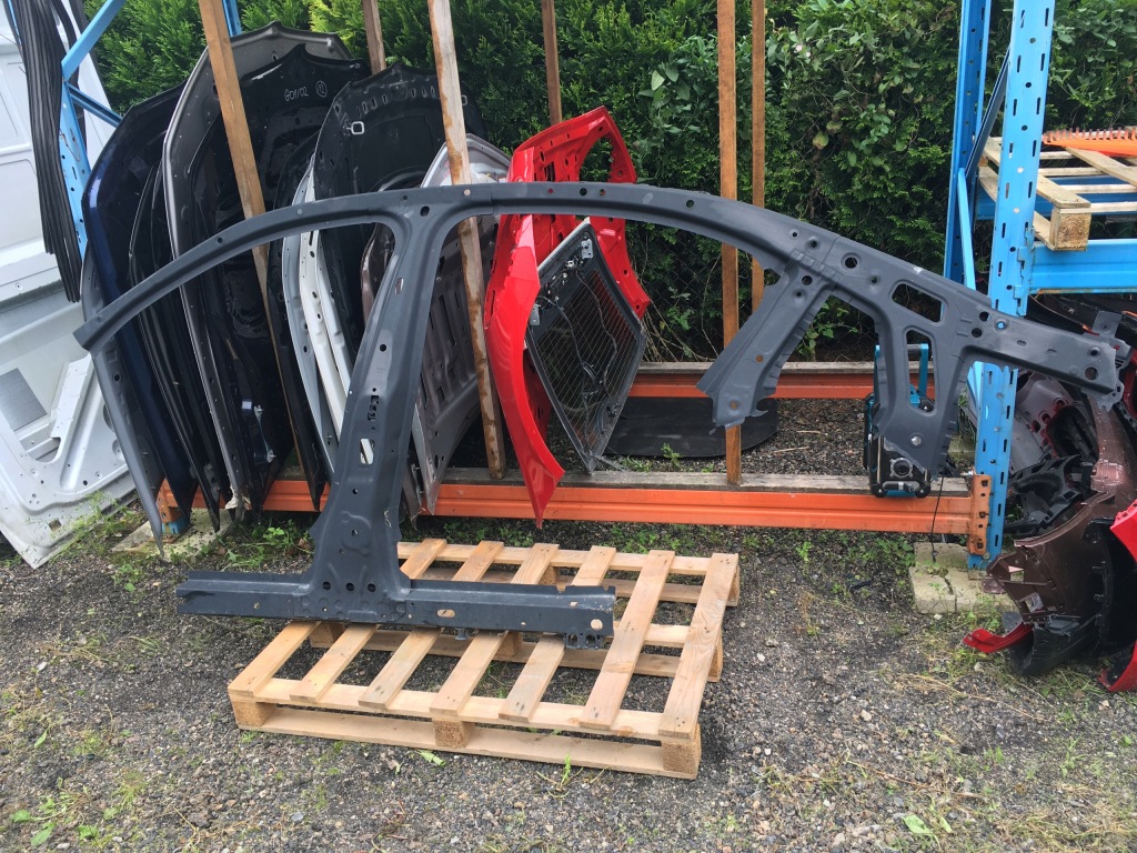 фото №2, Bmw g20 рама bok внутрішня блок двигуна поріг 7487351