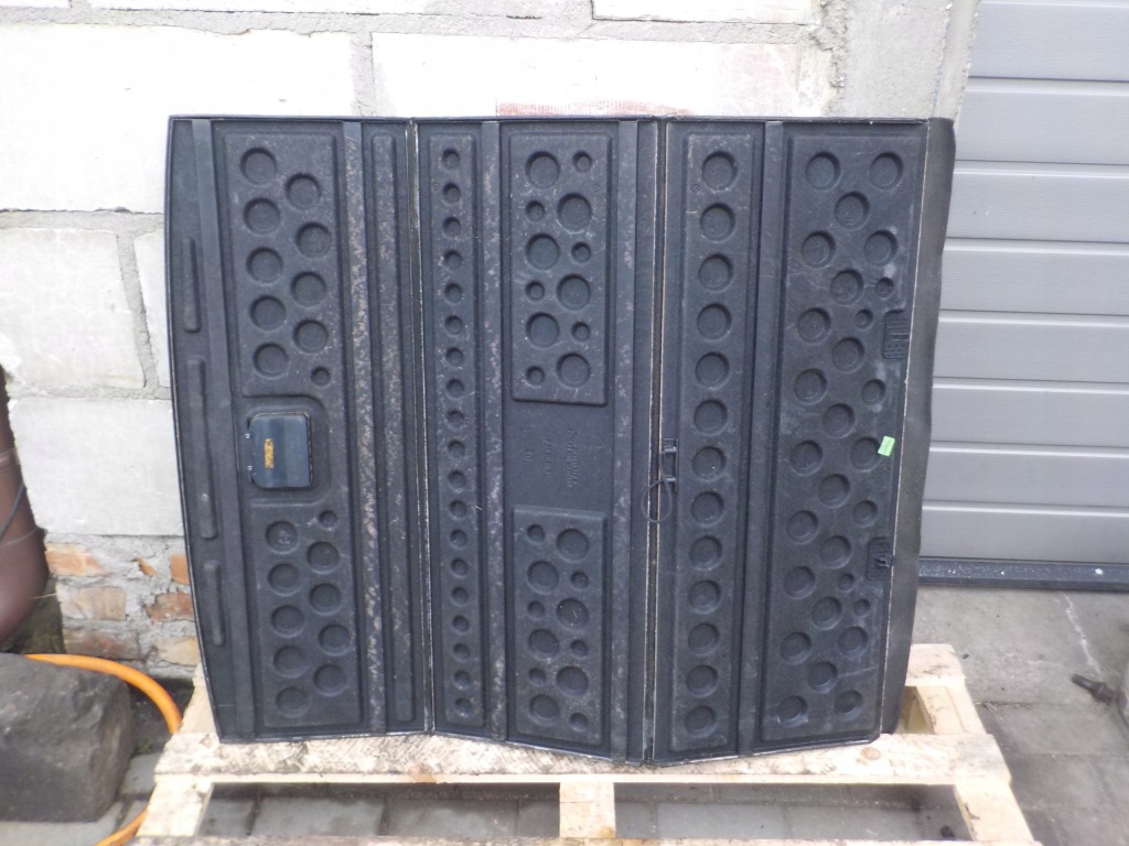 фото №1, Пол багажника audi a4 b6 kombi ab9887183