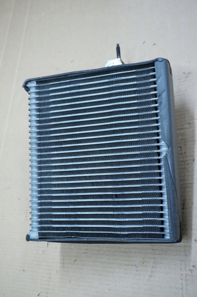 фото №8, Ssangyong actyon испаритель кондиционера 2,0 xdi eu