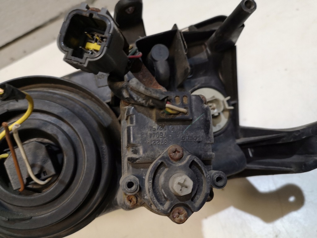 фото №5, Лампа правий перед legacy ii 94- europa