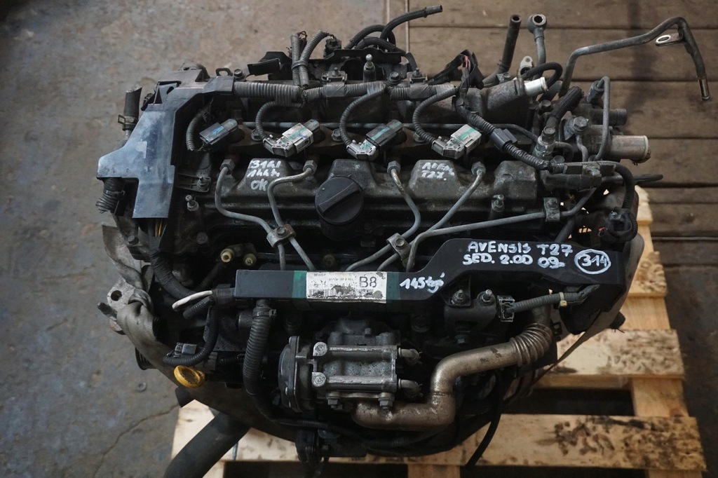 фото №10, Toyota avensis t27 двигатель 2.0 d4d 2.0diesel форсунки блок 2009rok