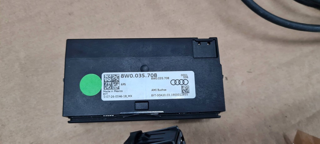 фото №10, Sq5 q5 80a роз'єм зарядний пристрій корпус usb port кабель 8w0035708