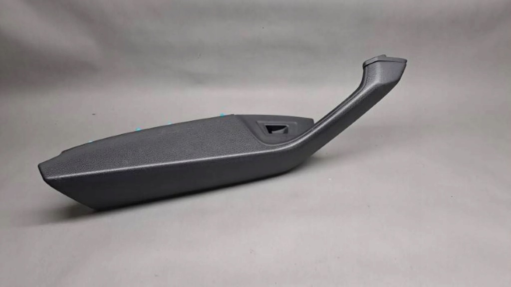 фото №1, Подлокотник дверь левый задняя vw passat b8