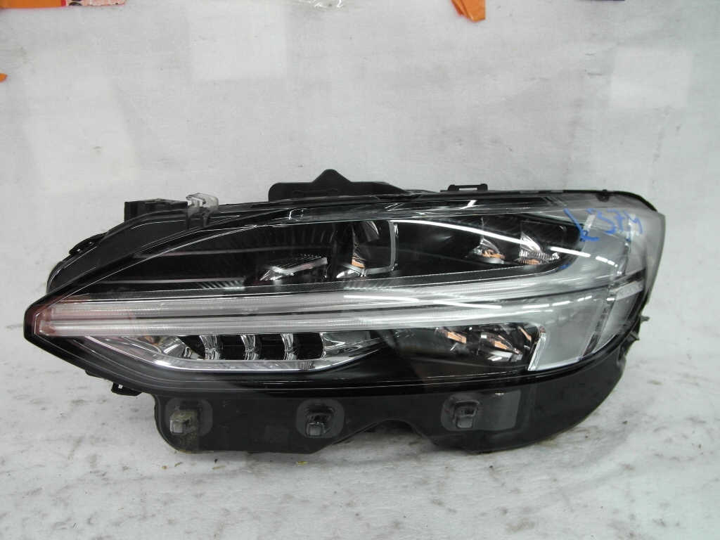 фото №1, Volvo v90 s90 led лампа передняя левая