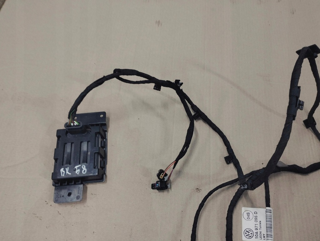 фото №8, Электропроводка pdc перед id3 оригинал + pdc радар 10a971095d