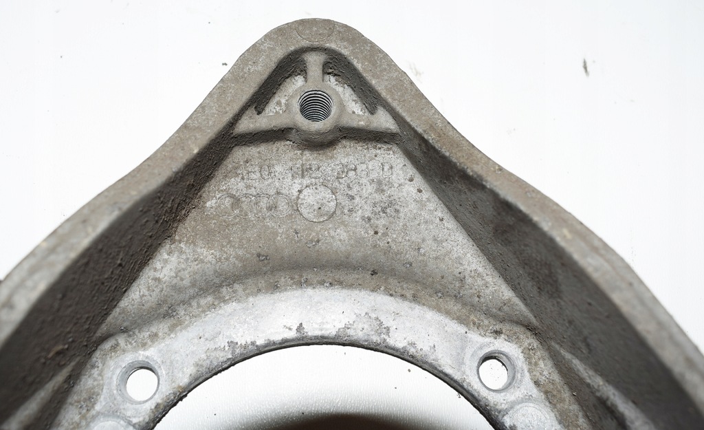 фото №6, Vw phaeton i lift a8 d3 кронштейн кронштейн амортизатора 4e0412383d