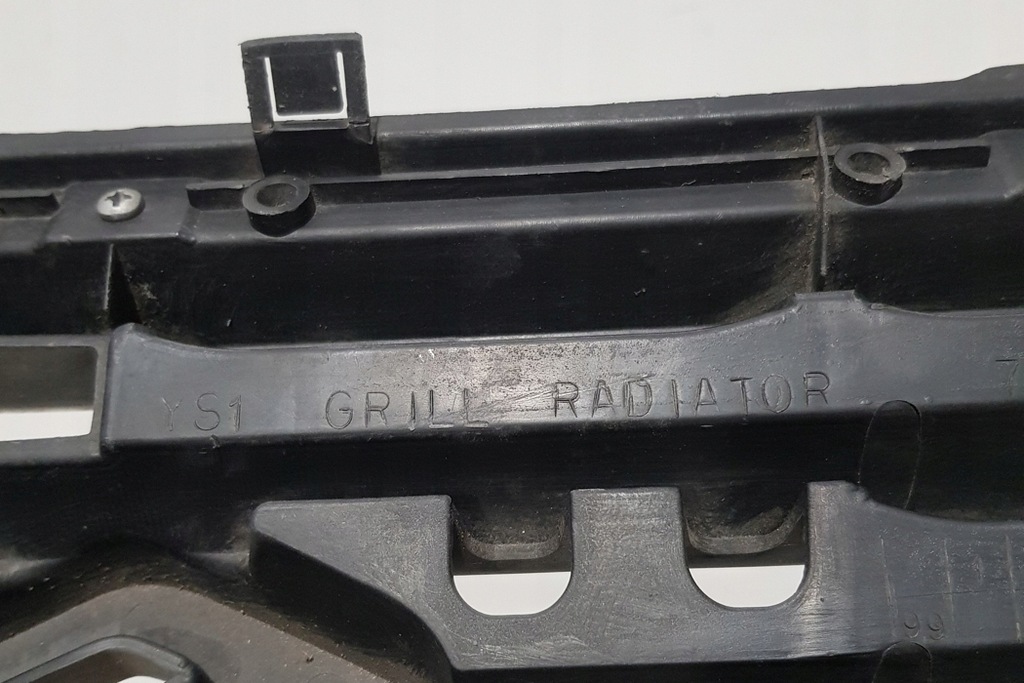 фото №1, Решётка радиатора suzuki wagon r mc_ 7174183e10 2000