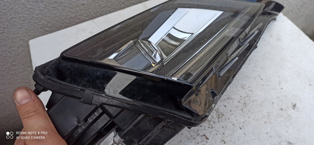 Skoda octavia 3 рестайлинг  фара правый  перед full led Оригинал