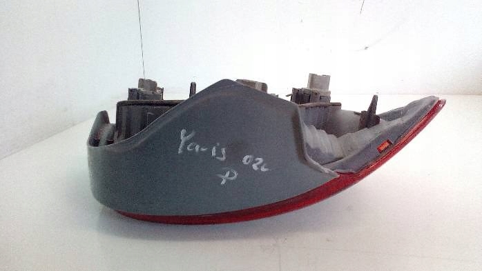 фото №6, Лампа правая задняя toyota yaris i 2002r.