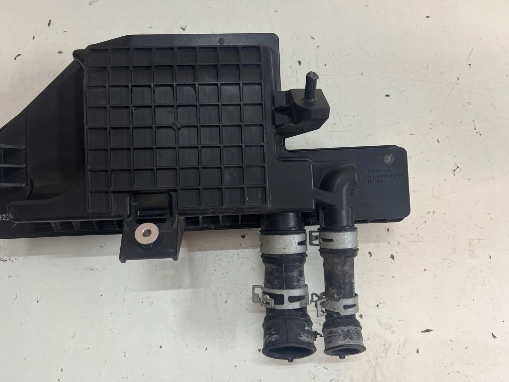 Купити Honda cr-v v 2019- 1.5 ivtec резонатор повітря корпус фільтра повітря