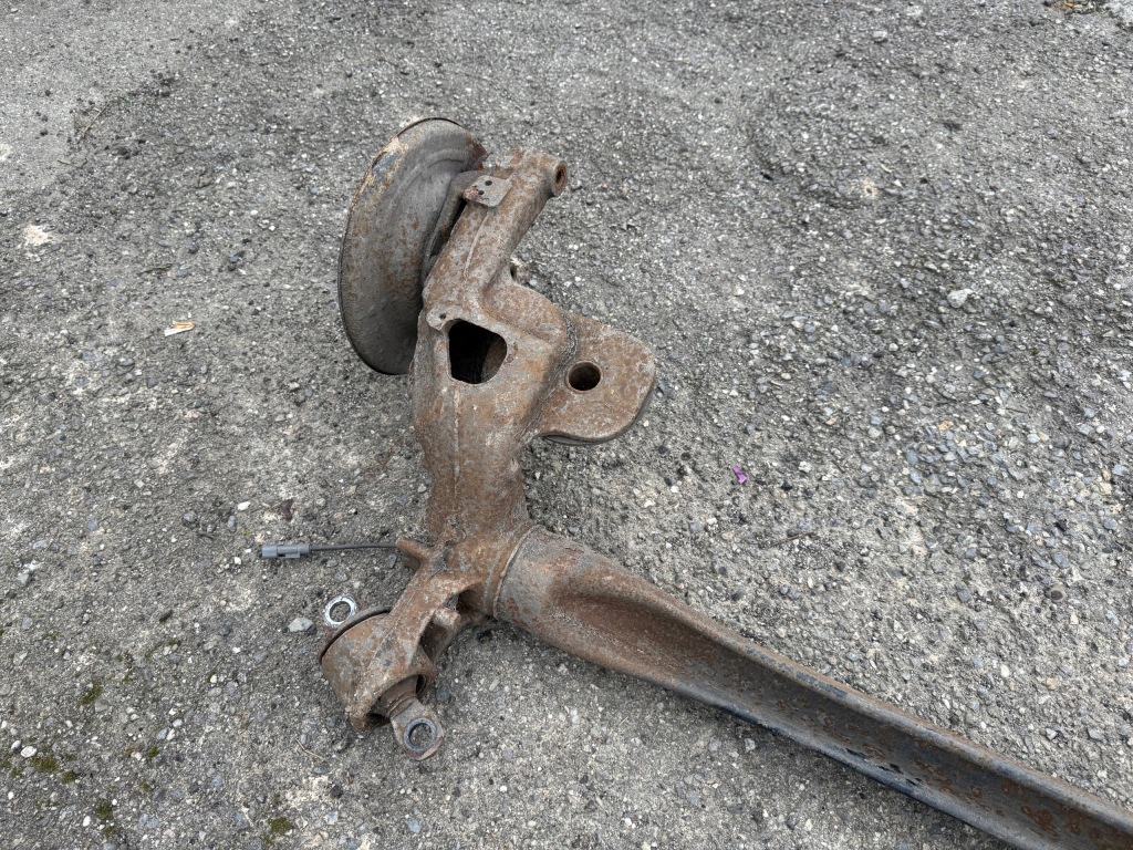 Балка підвіска задні задня вісь  opel mokka a 1 x 2012-2019 2wd Ціна