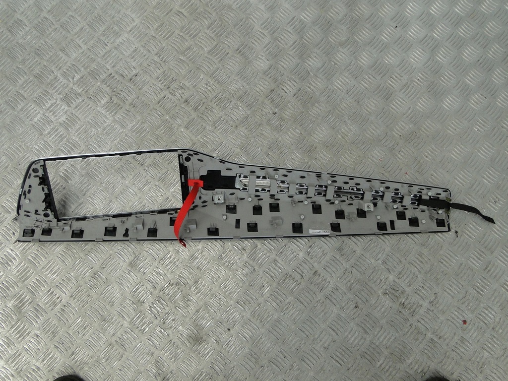 фото №10, Audi a6 4k allroad молдинг dekor панели 2020r