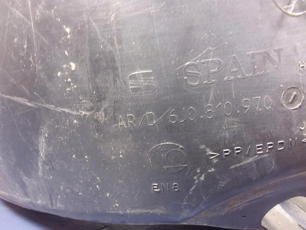 фото №4, Seat ibiza iv 3d підкрилок задні праве 6j0810970