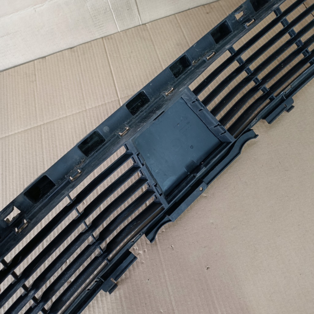 Решітка бампера перед peugeot 508 ii 9813566377 Зі Шроту