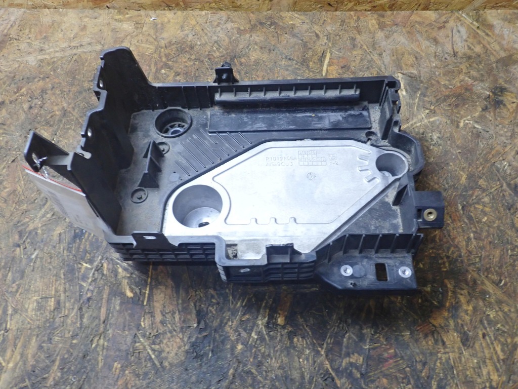 Купити Основа акумулятор renault clio v 1,0 tce 2021r p1019156a 8546