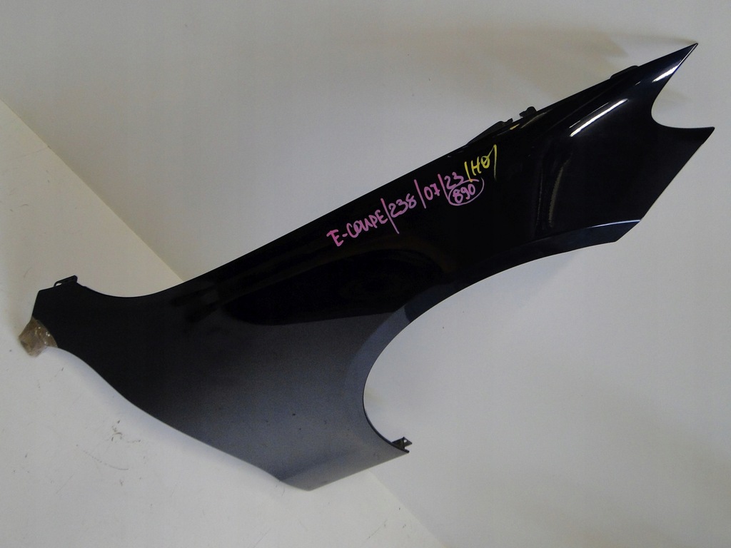 фото №9, Mercedes e 238 c/a w238 крыло передний правый