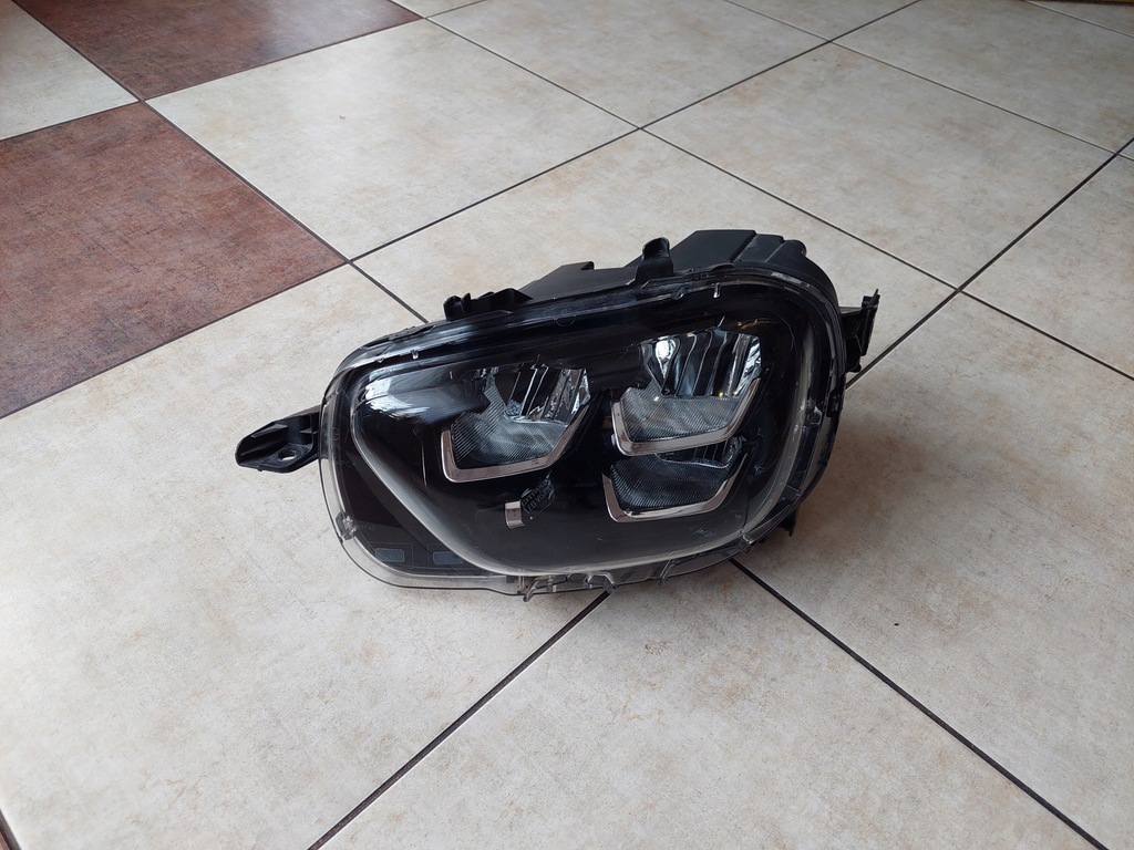 фото №1, Ліва лампа - перед - full led --- citroen c3 iii