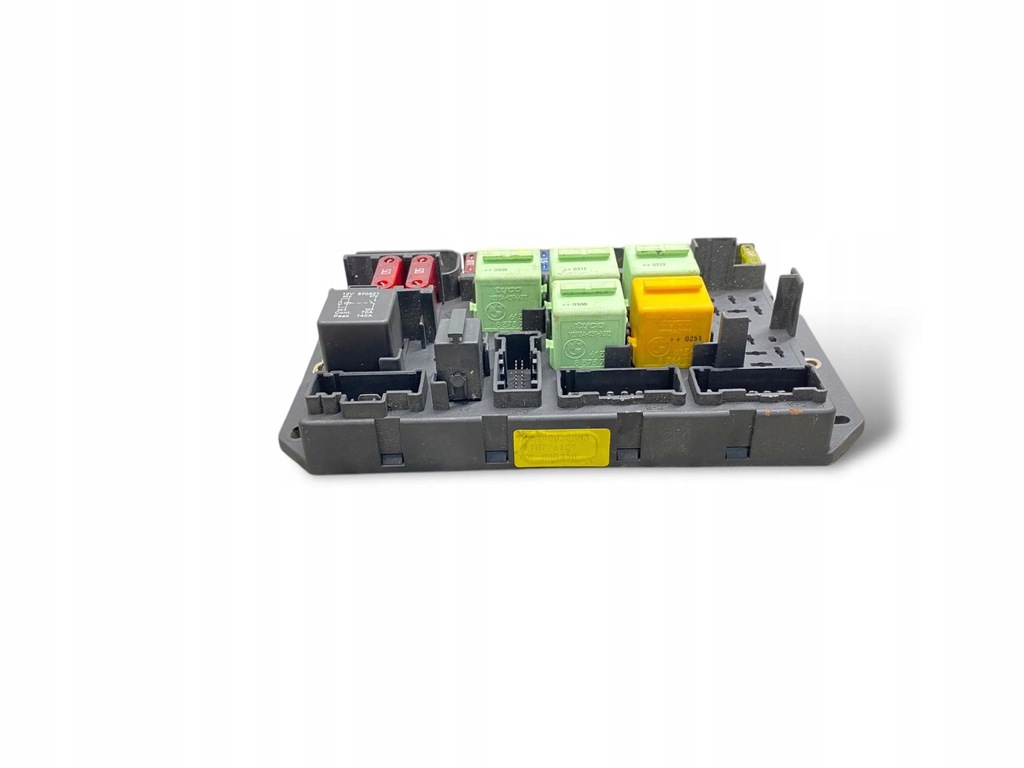 фото №1, Land rover range rover l322 2003 рамка / модуль предохранителей