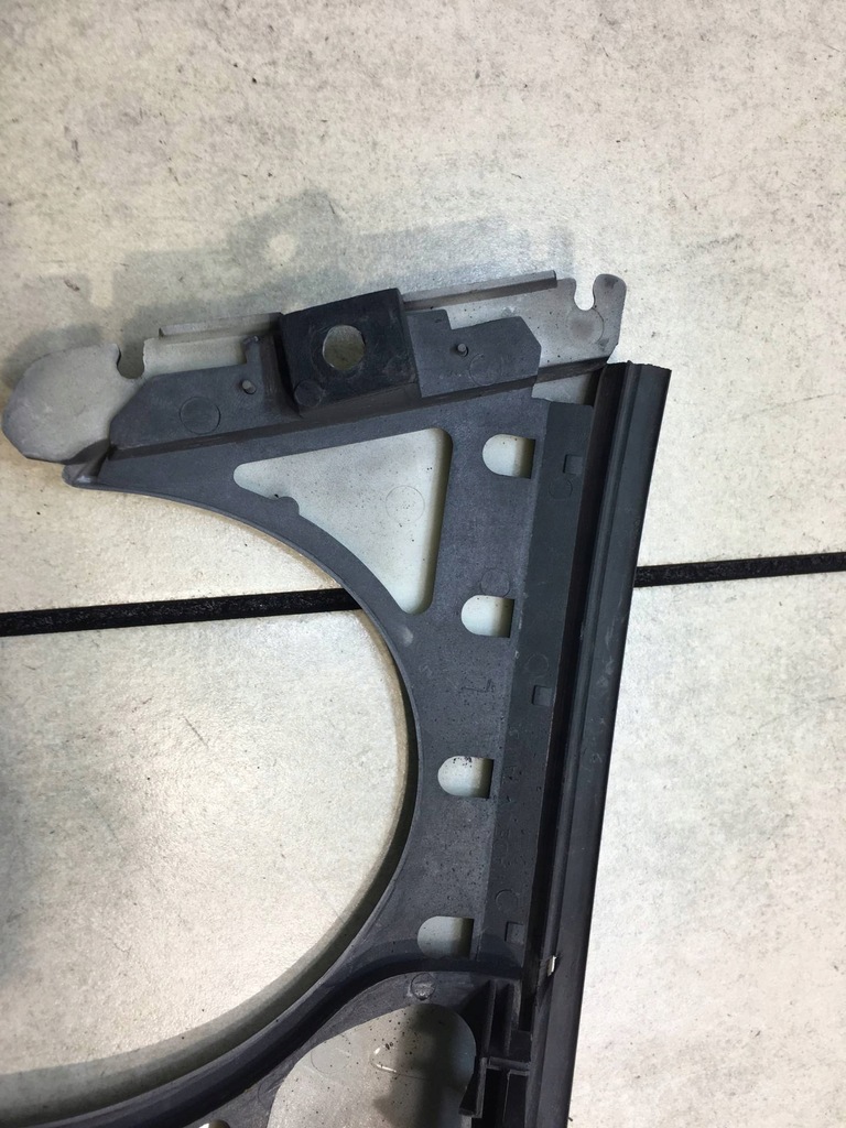 фото №9, Молдинг корпус лампи mercedes-benz оригінальний номер 2108200212