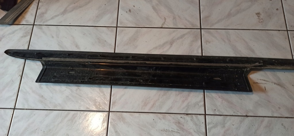 фото №5, Audi a4 s4 b6 b7 cabrio молдинг порог 8h0853492