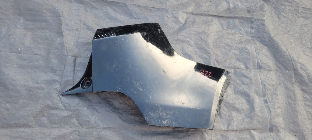 фото №1, Land rover discovery sport уголок правый задняя