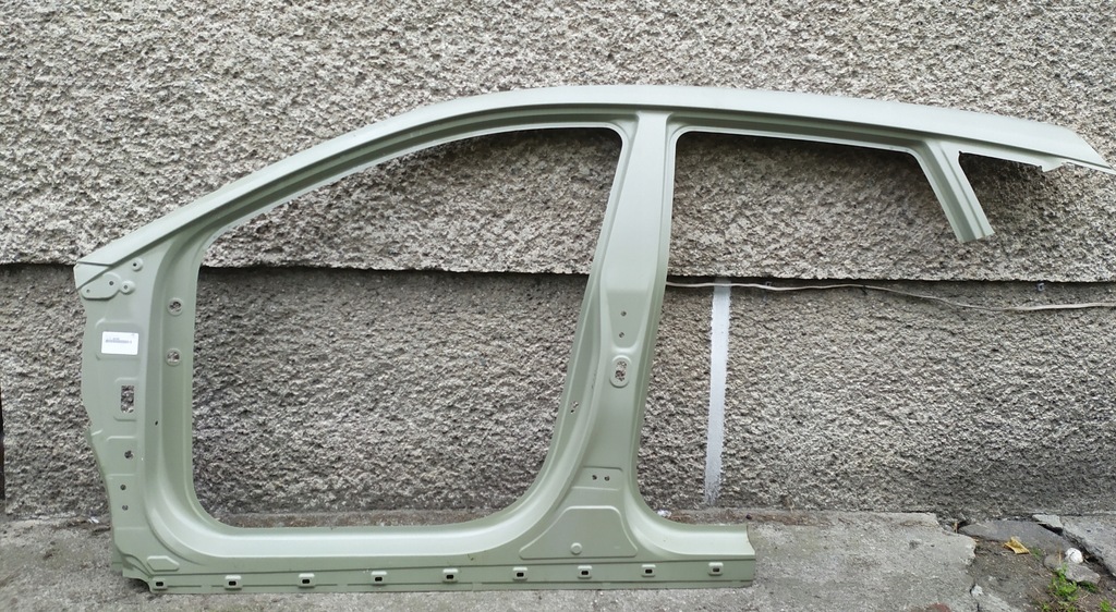 фото №1, Hyundai bayon левый порог org 71112 q0400