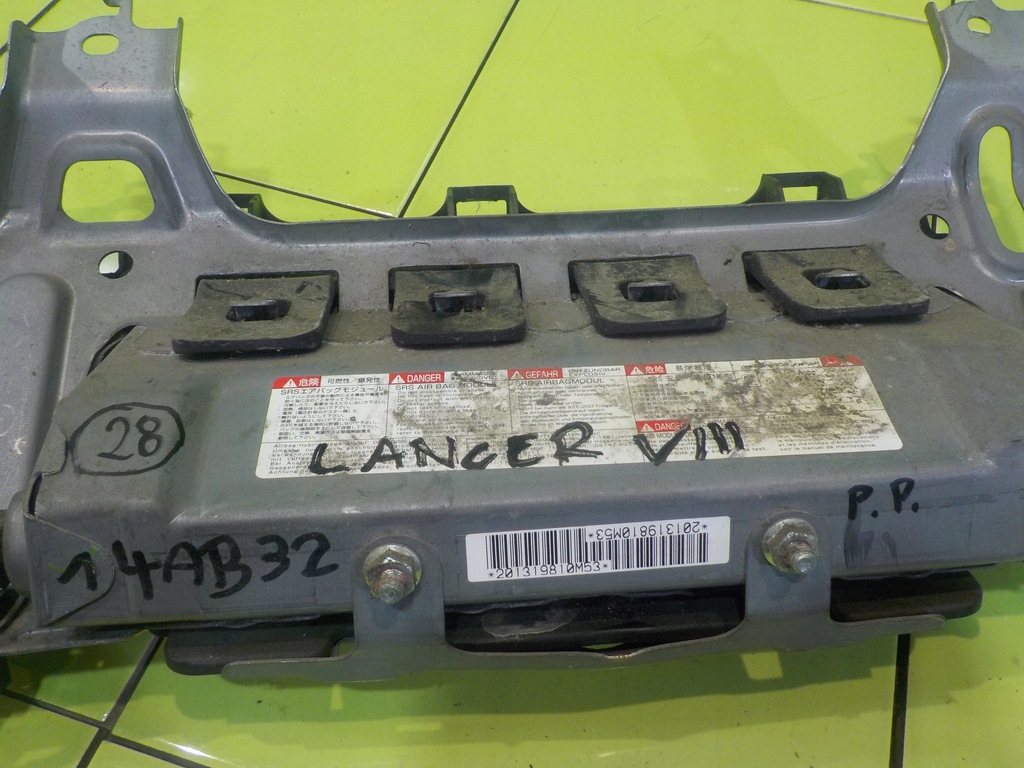 фото №6, Mitsubishi lancer viii x lift 10r подушка безпеки подушка колінна 201319810m53