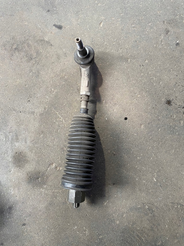 фото №1, Vw touareg 7p тяга рулевой правый оригинал