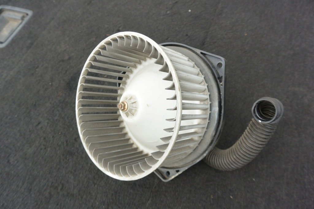 фото №7, Вентилятор отопителя nissan maxima qx a33 eu