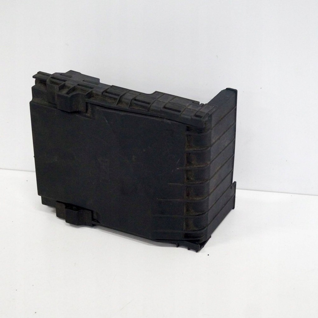 фото №1, Audi a3 s3 8p 2005 інше частини відсік двигуна