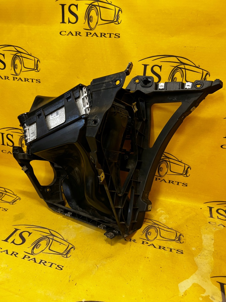 Интеркулер левый porsche 911 991 gts рестайлинг  3.0 в Украине