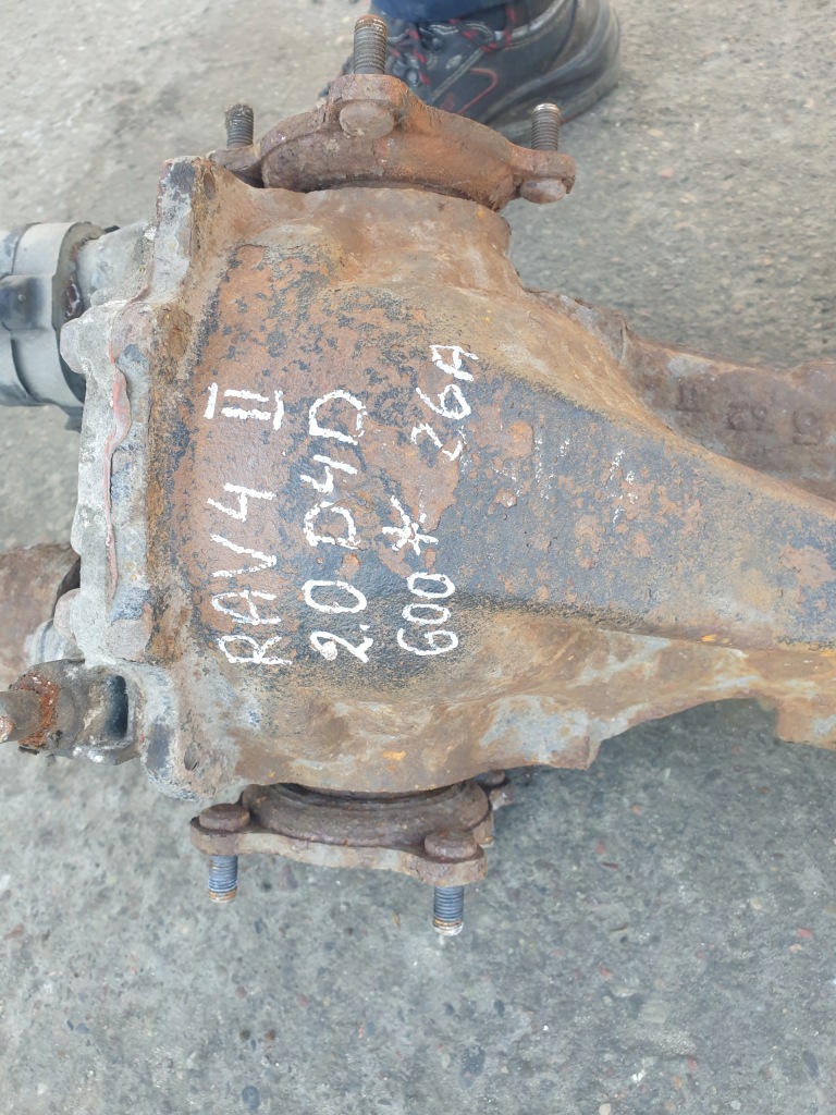 Мост дифференциал дифференциал задний  задний toyota rav4 ii 2.0 d4d Киев