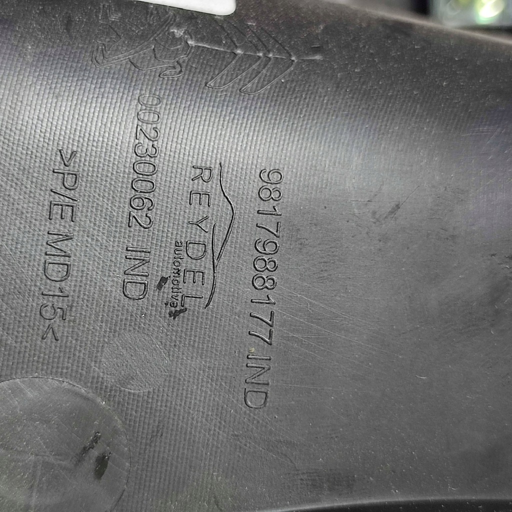 Кронштейн peugeot rifter 9817988177 Оригинал
