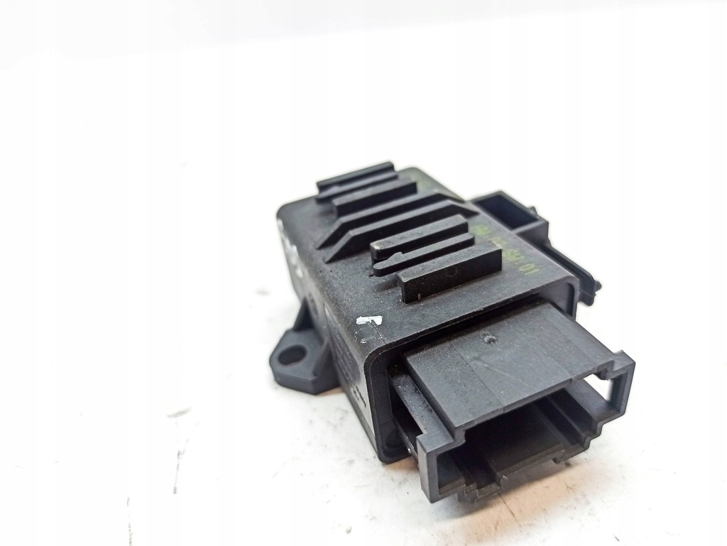 фото №5, Volkswagen eos 2010 перед сторона ліва модуль / реле підігрів сидіння