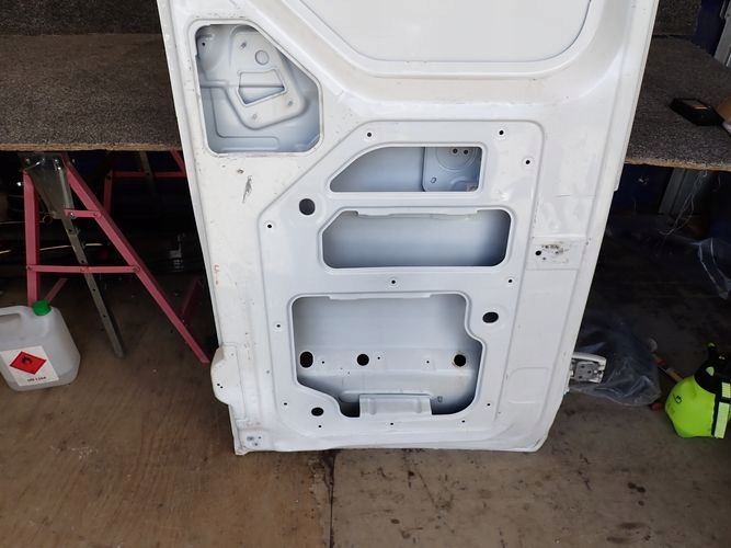 фото №8, Man tge vw crafter ii 17- дверь левая задние задняя петли 196cm