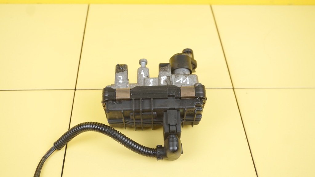 фото №1, Mini countryman r60 r56 2.0 d 111km n47c20a регулятор турбіни 6nw010430