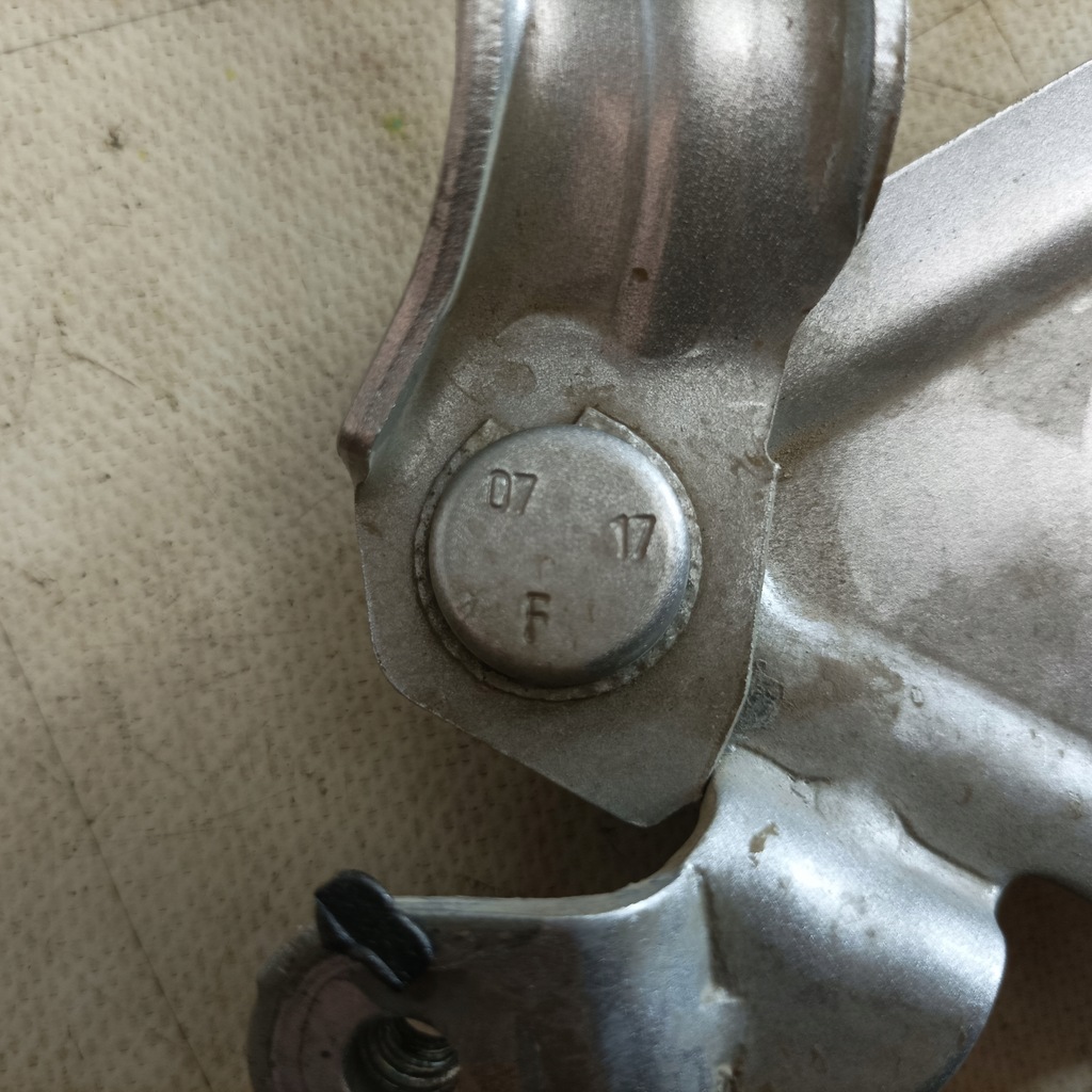 фото №11, Chevrolet trax 17- лівий петля капот usa 95421580