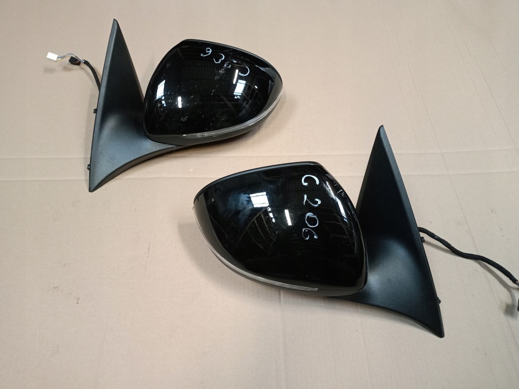 фото №1, Зеркало наружное rh 16pin lh 14 pin mercedes c-klasa w206