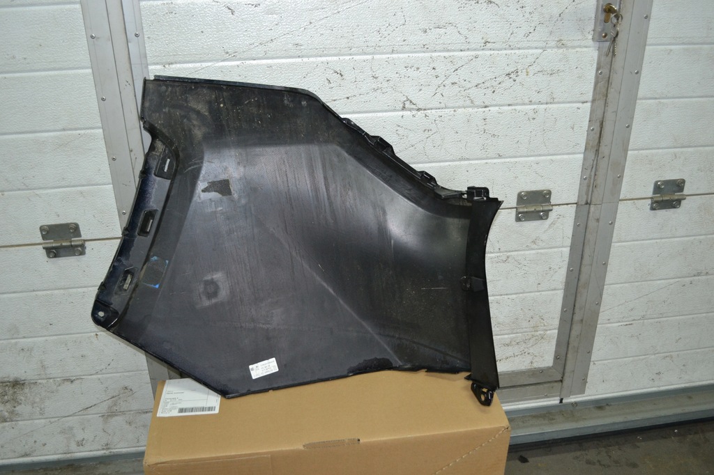 фото №9, Toyota оригинальный номер 52161-42430 бампер уголок