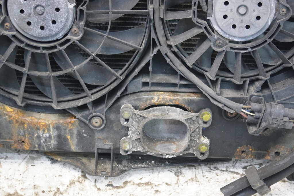 фото №11, Pas передний радиатор audi a6 c6 2.0 tdi автоматическая коробка передач