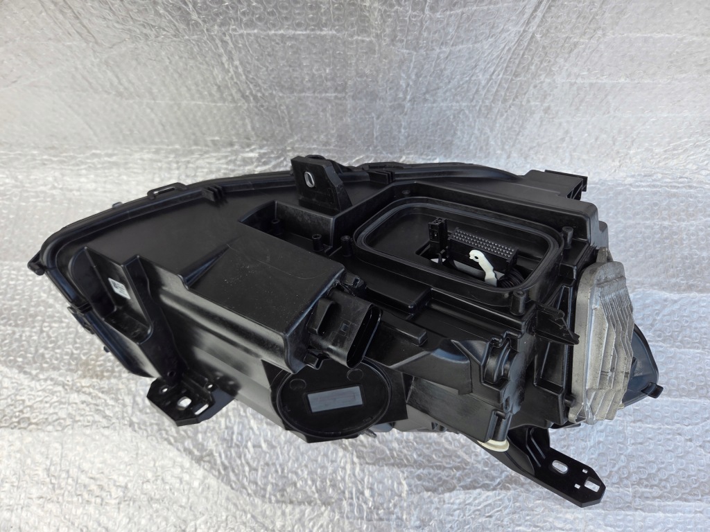 Mercedes w176 рестайлінг  фара ліва full led a1769068900 в Україні