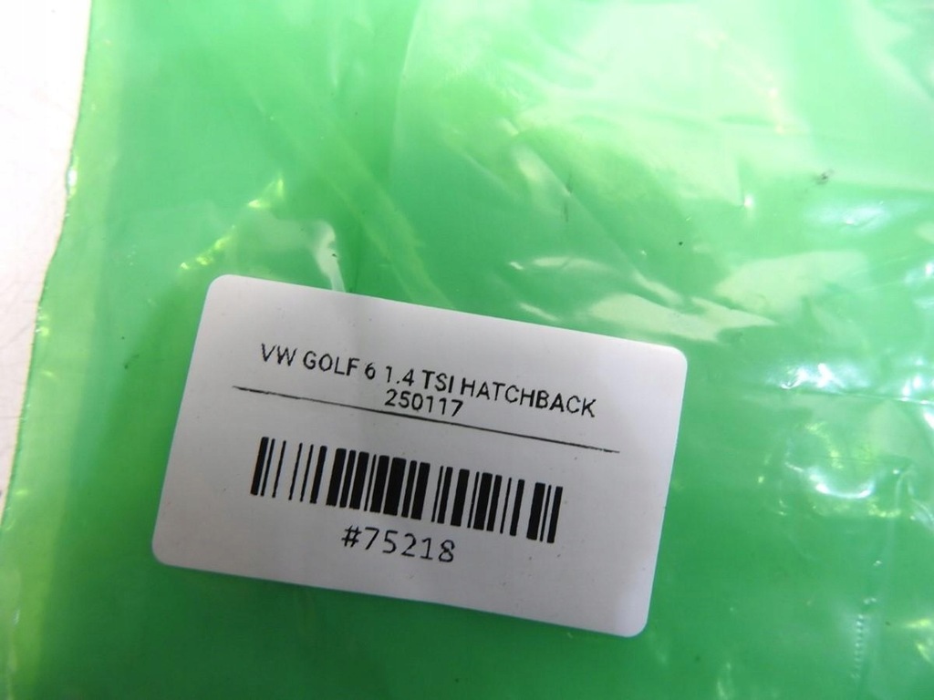 фото №5, Заглушка isofix vw golf vi 1k0887233