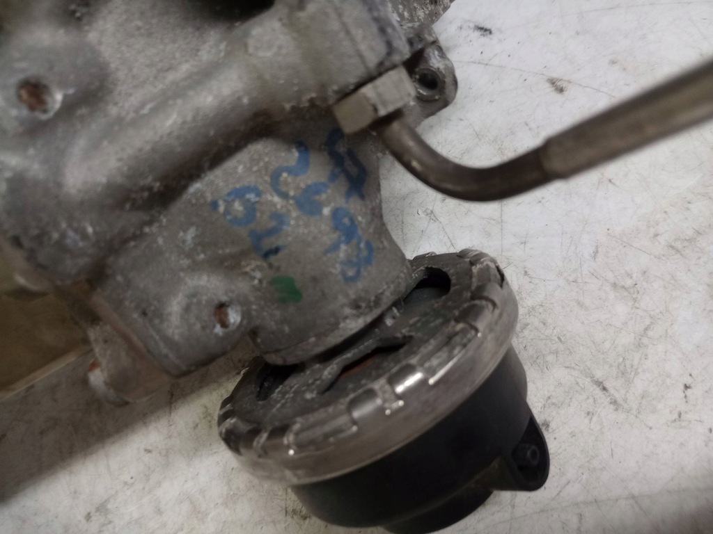 фото №11, Audi радиатор выхлопных газов egr 059131511bp 059121065ea europa