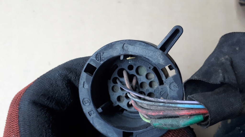 фото №8, A4 b9 8w штекер колодка коробки 4m0973716 a5 q7 q5