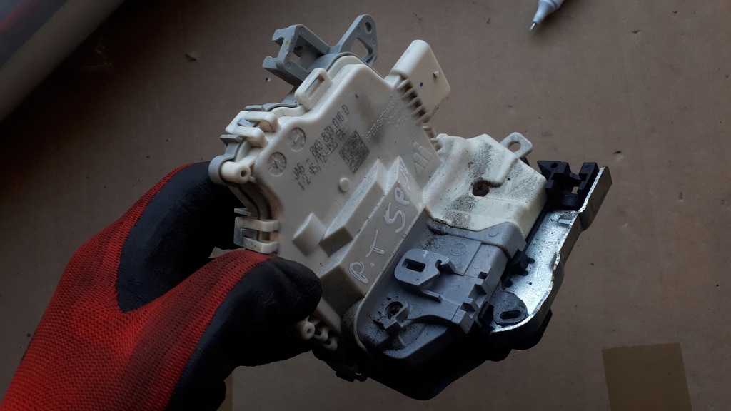 фото №10, S4 b8 a4 замок дверь правый задняя 8k0839016d 5pin