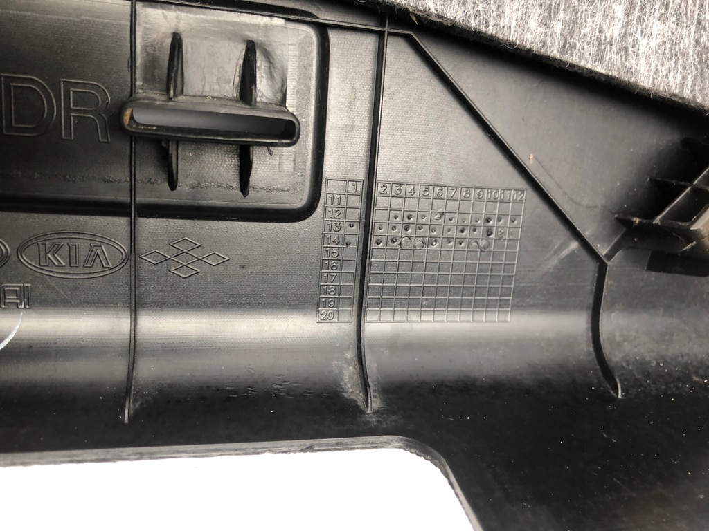 фото №10, Оббивка захист кришки багажника kia ceed ii hb